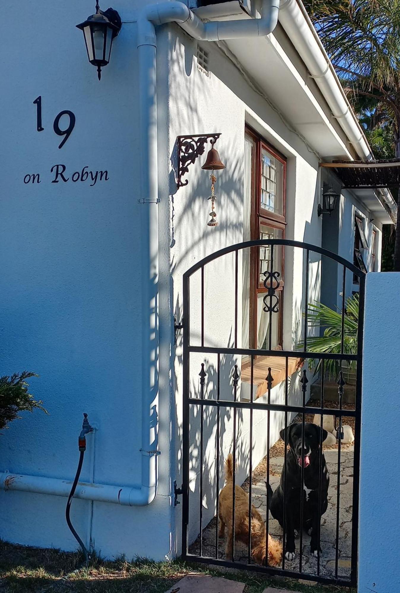 19 On Robyn Apartment Durbanville Exterior photo